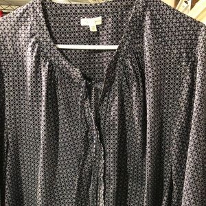 SILKY FLOWING NAVY TOP SZ 3X